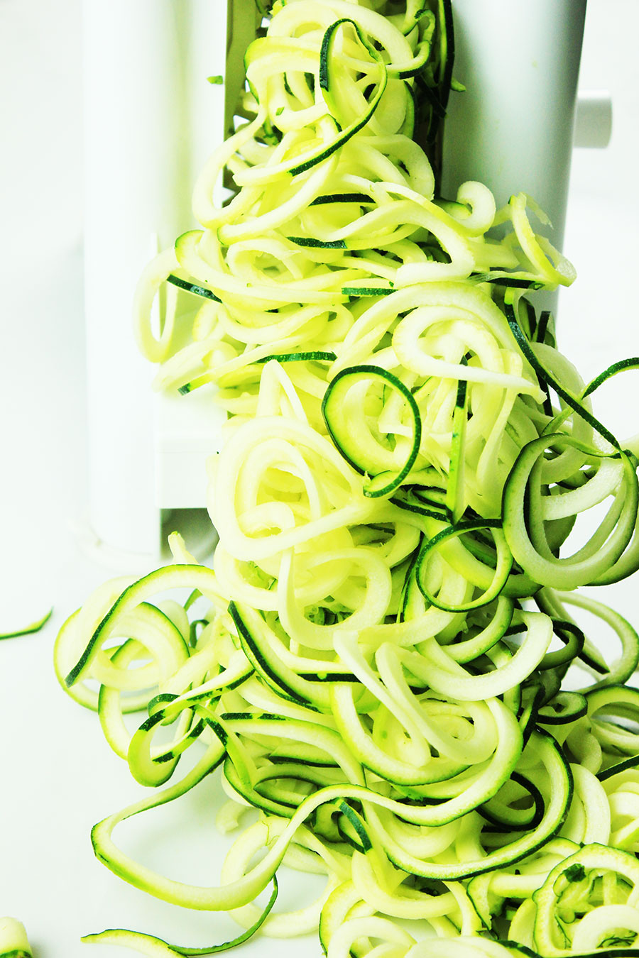 how to make courgetti (zoodles)