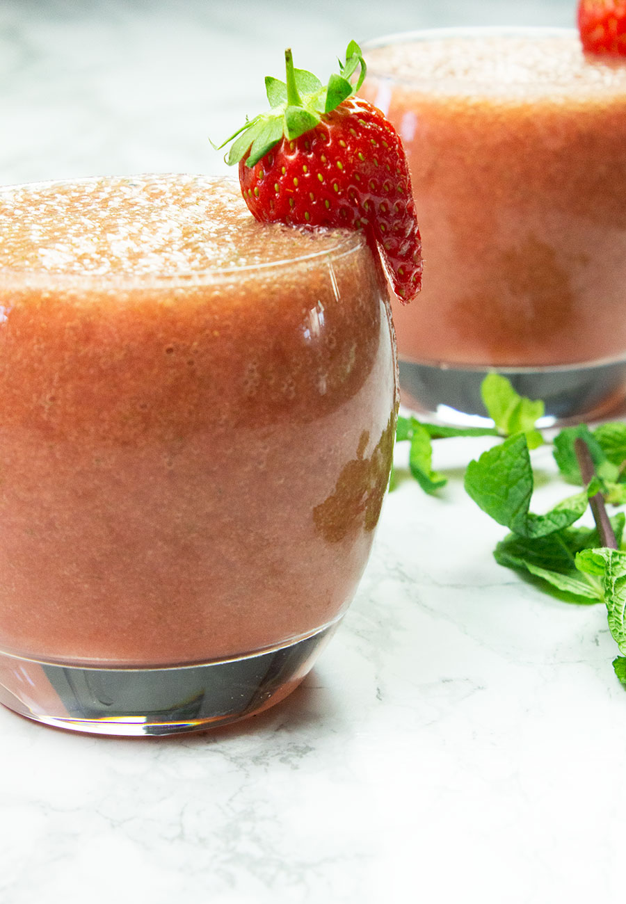 Grapefruit Strawberry Breakfast Smoothie