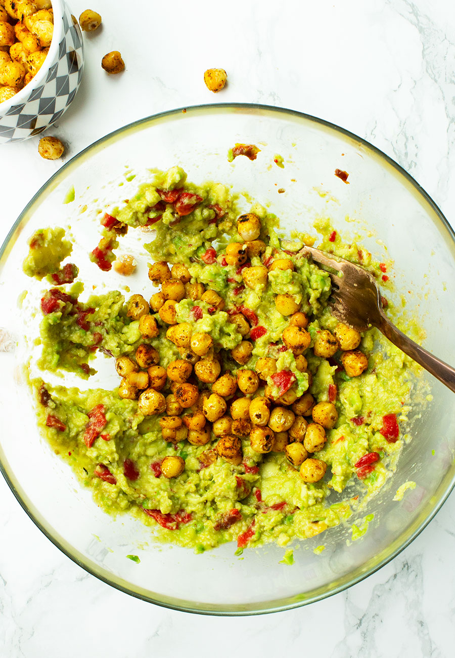 Easy avocado and chickpea toast