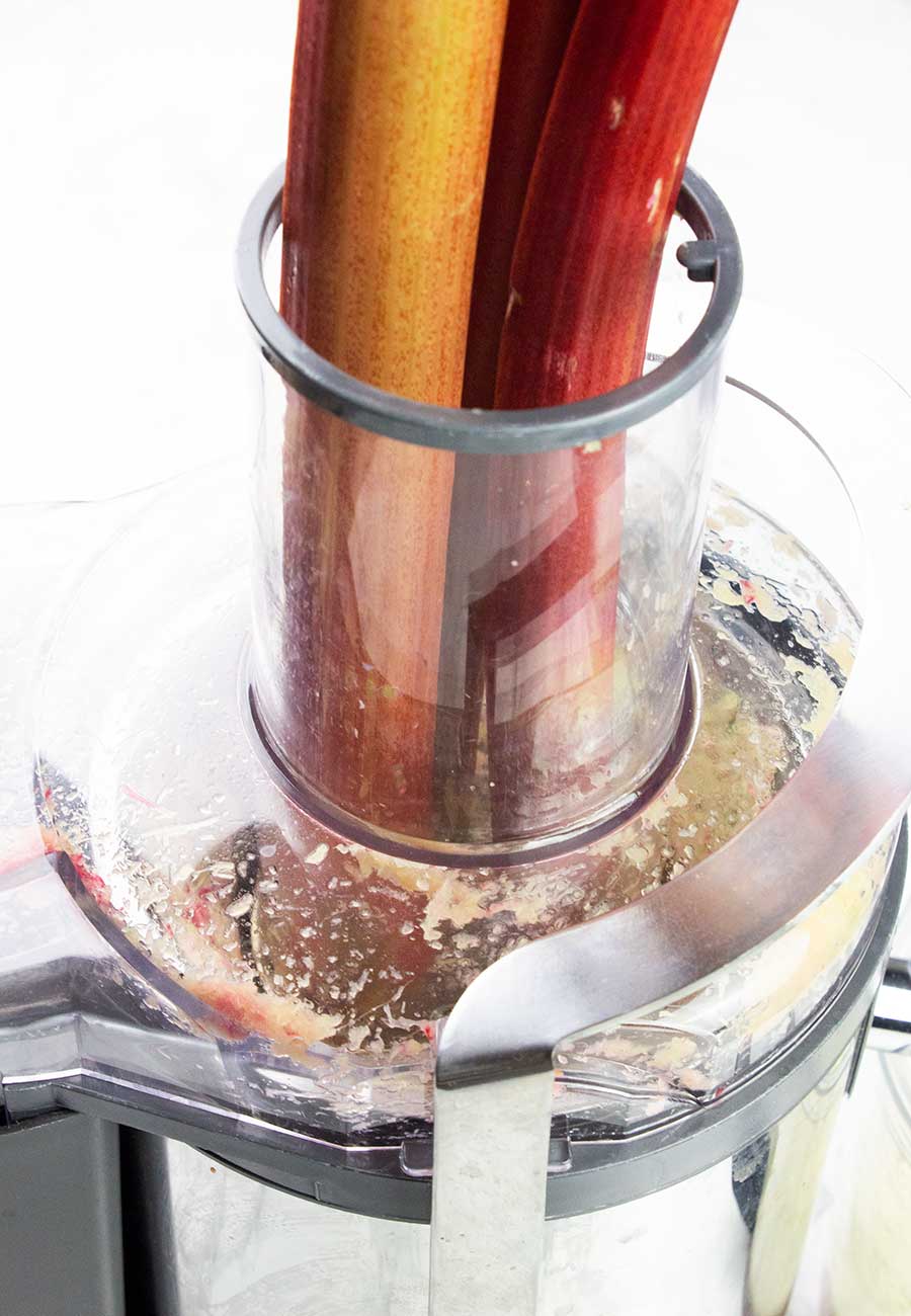 Juicing rhubarb