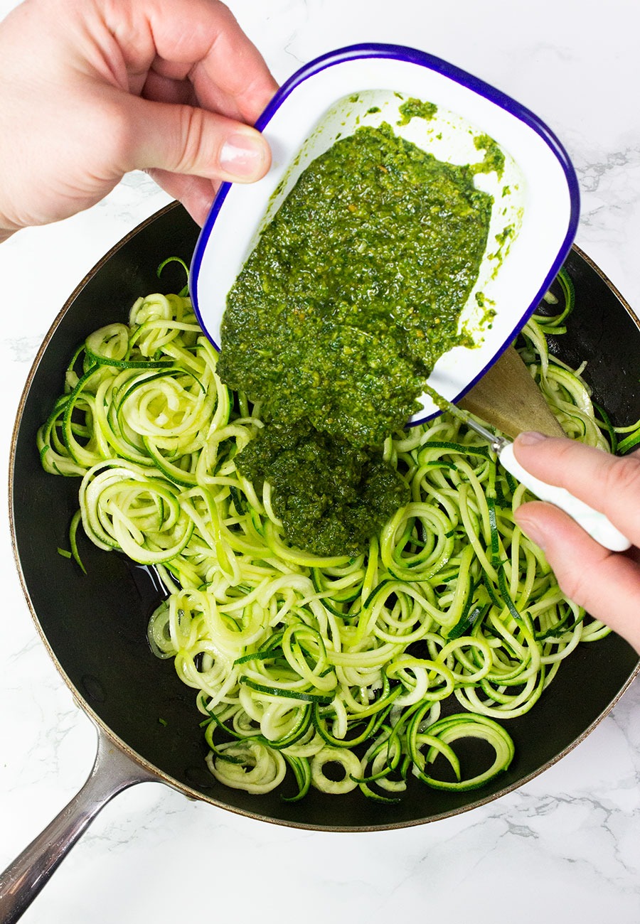 Vegan pesto pasta 