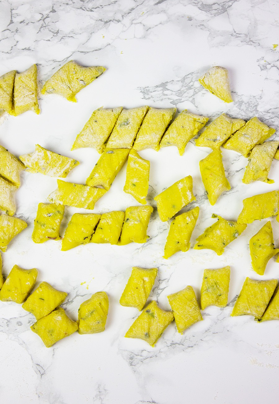 Vegan potato gnocchi recipe with turmeric