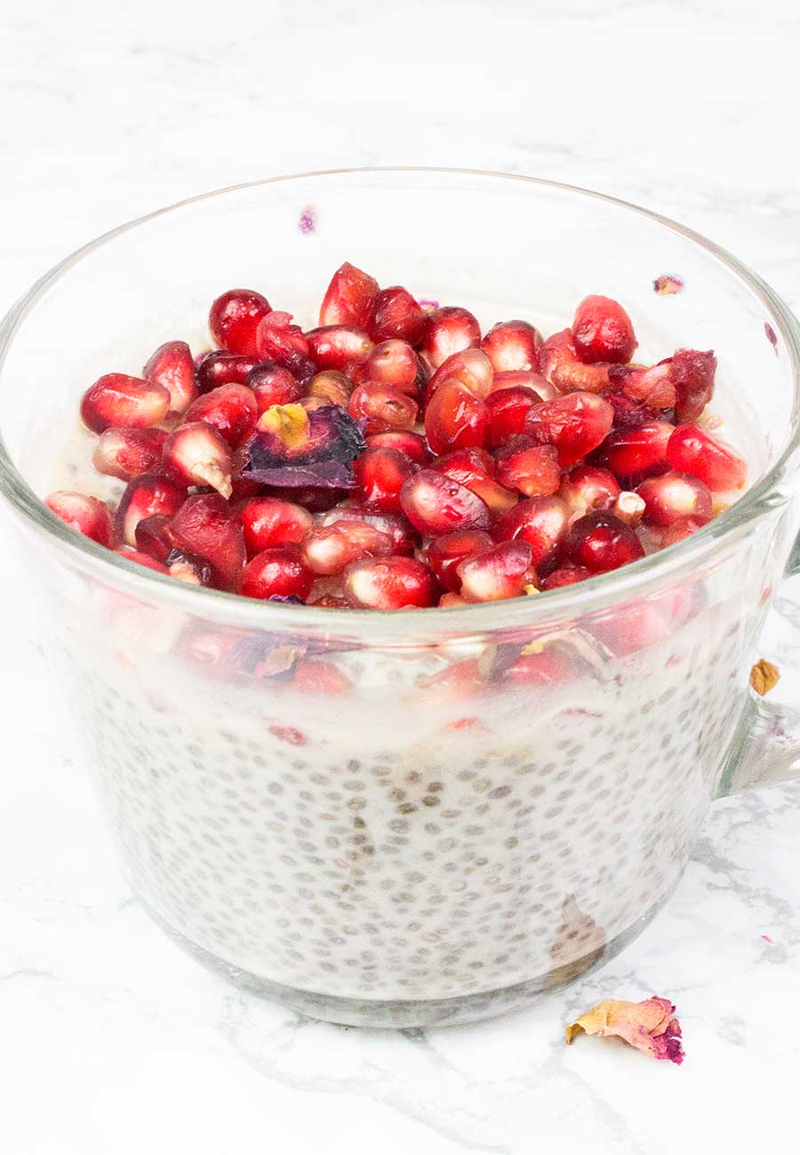 Chia seed pudding with pomegranate 