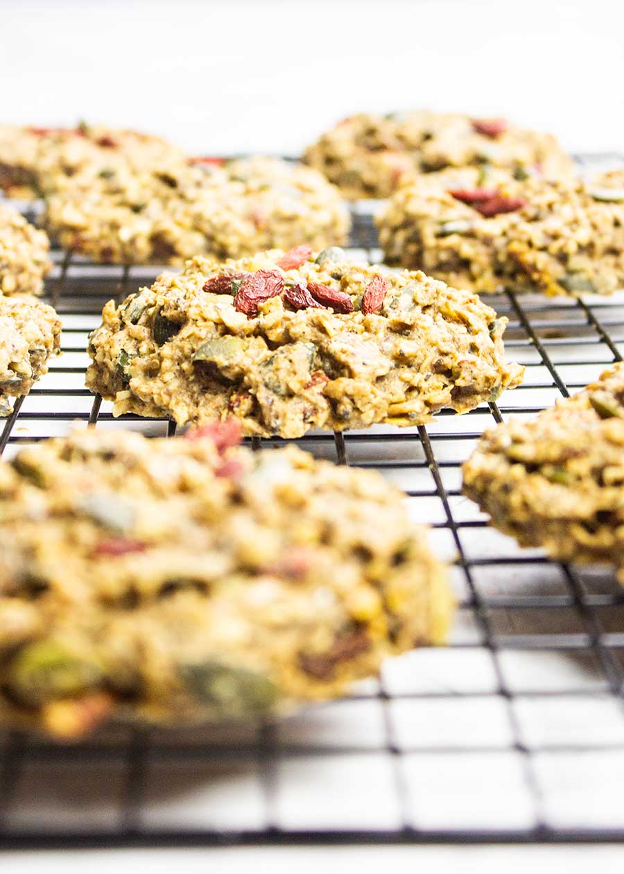 Healthy superfood cookies 