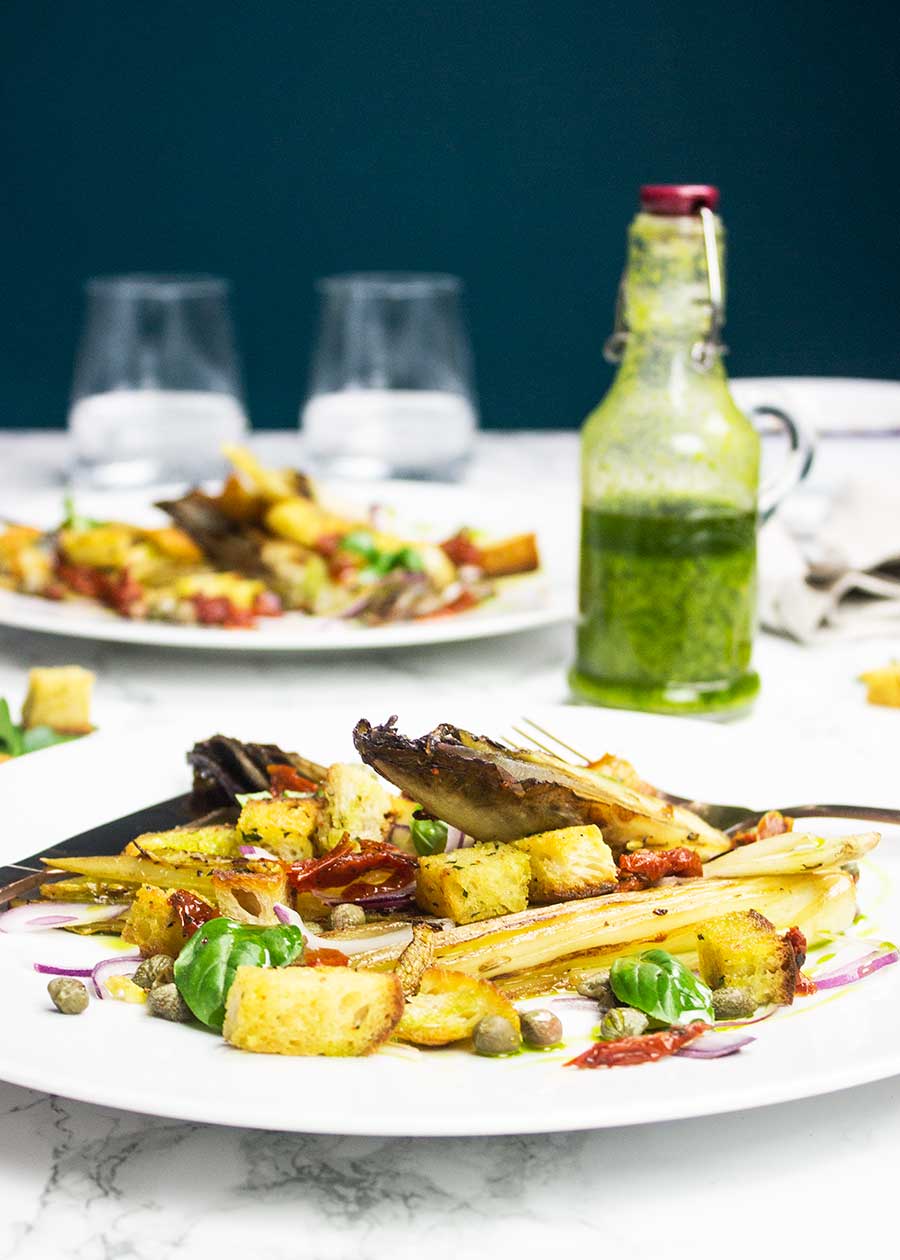 Braised endives in a salad